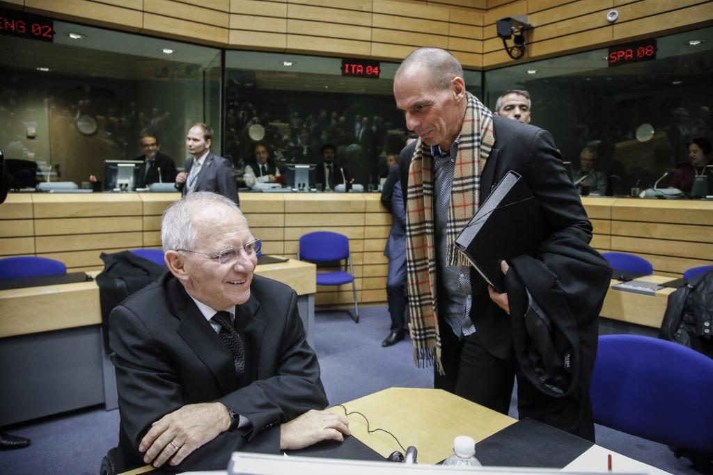 Μαξίμου: Τα κείμενα του Eurogroup που απέρριψαν Τσίπρας και Σόιμπλε