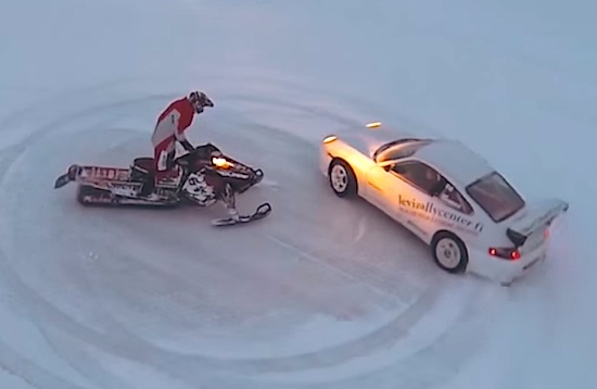 Φινλανδοί οδηγοί… λιώνουν το χιόνι με τα λάστιχα