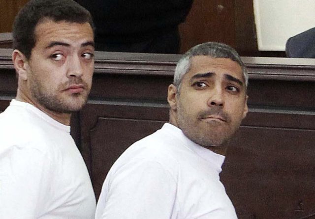 Ελεύθεροι αφέθηκαν οι δύο δημοσιογράφοι του Al Jazeera