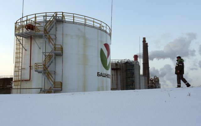 Ρωσία και ΟΠΕΚ σφάζονται για την αγορά πετρελαίου της Ασίας