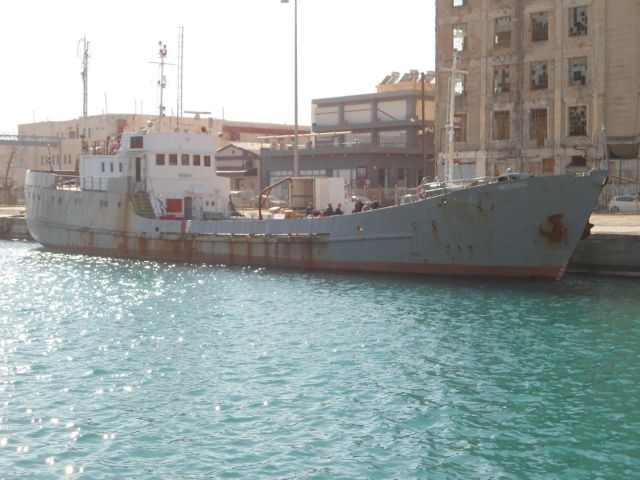Κορώνη: Κατασχέθηκε πλοίο με λαθραία τσιγάρα