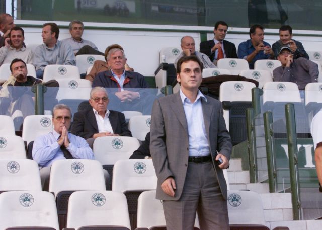 Ο Σαλιαρέλης και οι «επιστήμονες»