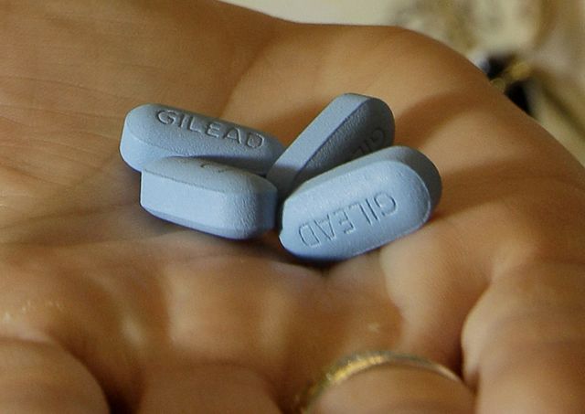 Η καθημερινή λήψη συγκεκριμένου χαπιού μειώνει τον κίνδυνο του AIDS κατά 86%, σύμφωνα με έρευνα