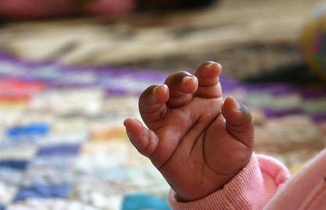 Απίστευτη κτηνωδία: Νοσοκόμα στη Ζιμπάμπουε κλείδωσε μωρό στο συρτάρι και το άφησε να πεθάνει