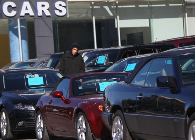 ΕΛΣΤΑΤ: Αύξηση 12,8% στις πωλήσεις αυτοκινήτων τον Ιανουάριο