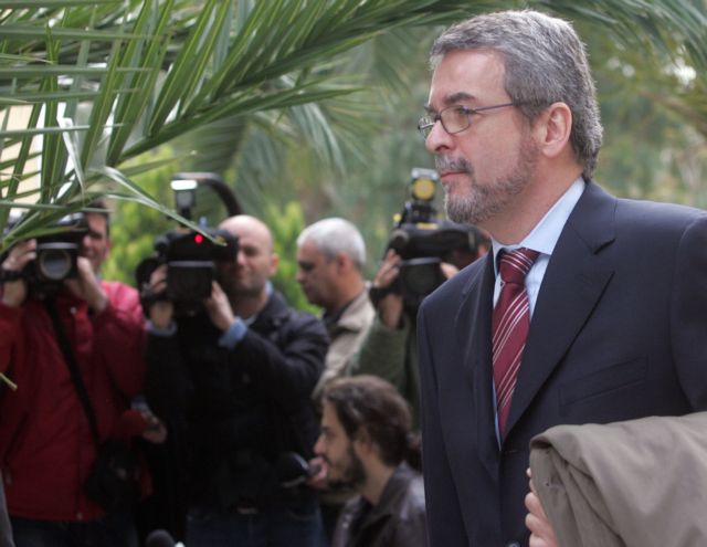 Εδώλιο για 64 κατηγορούμενους για τα μαύρα ταμεία της Siemens