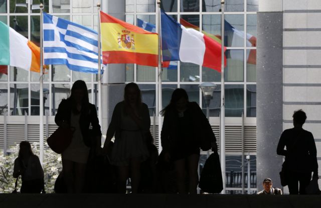 Αντιπρόεδρος Ευρωβουλής: «Να αξιολογήσουμε το ρίσκο ενός Grexit»