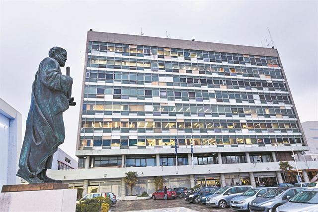 Για τα επεισόδια στα ΑΕΙ φταίνε… οι πρυτάνεις