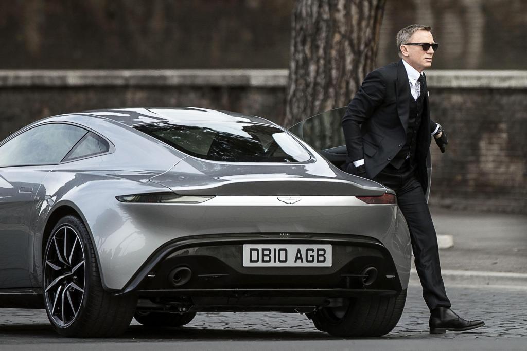 Τέρμα τα… γκάζια στα γυρίσματα της 24ης ταινίας του 007: Νέες φωτογραφίες
