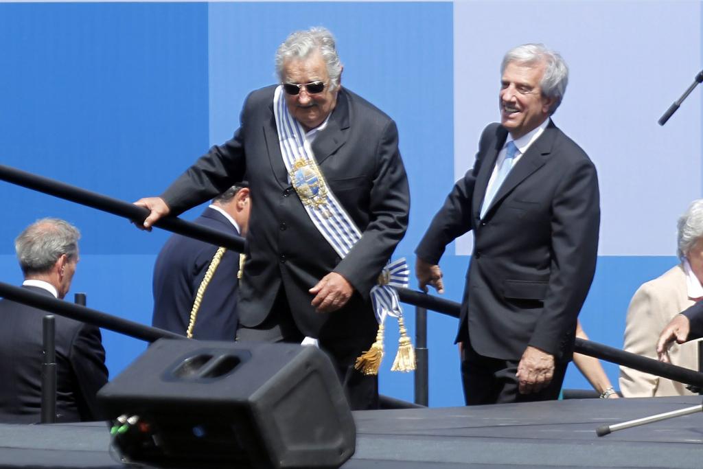 Ουρουγουάη: Ο «φτωχότερος πρόεδρος του κόσμου» παρέδωσε την εξουσία