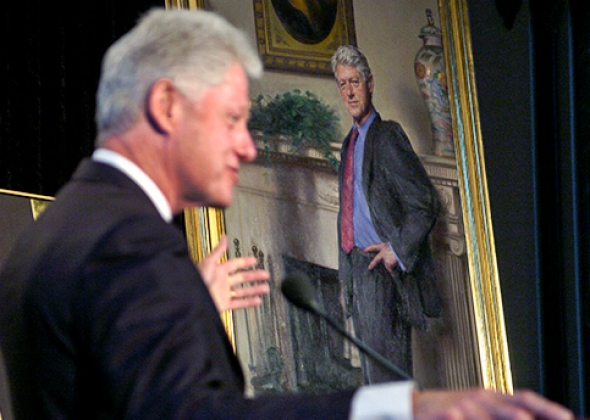 Η Μόνικα Λιουίνσκι… κρύβεται στο προεδρικό πορτρέτο του Μπιλ Κλίντον