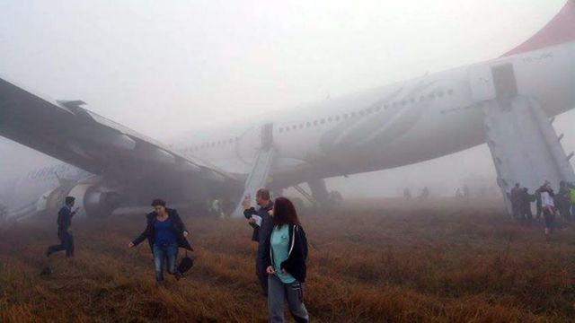 Νεπάλ: Με τη «μύτη» προσγειώθηκε αεροσκάφος των Turkish Airlines στο Κατμαντού