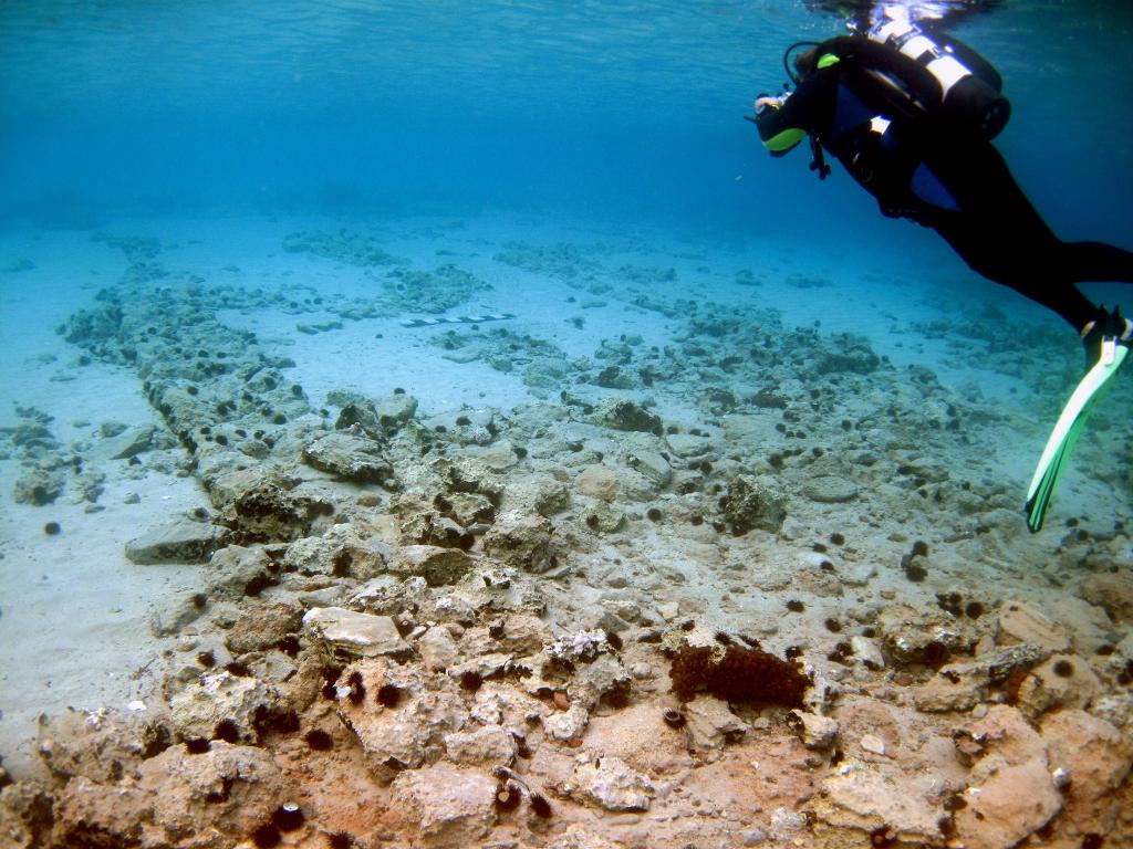 Στη δημοσιότητα εικόνες υποβρυχίων αρχαιολογικών ευρημάτων σε Παυλοπέτρι και Αντικύθηρα