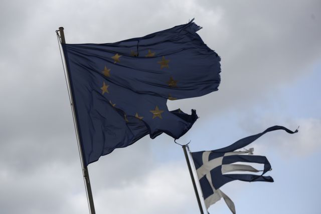 «Ο πιο κακός πελάτης» του ΔΝΤ είναι η Ελλάδα σύμφωνα με το Bloomberg