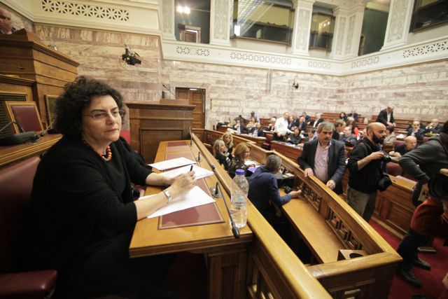 Υπερψηφίστηκε επί της αρχής το νομοσχέδιο για τη ρύθμιση των 100 δόσεων