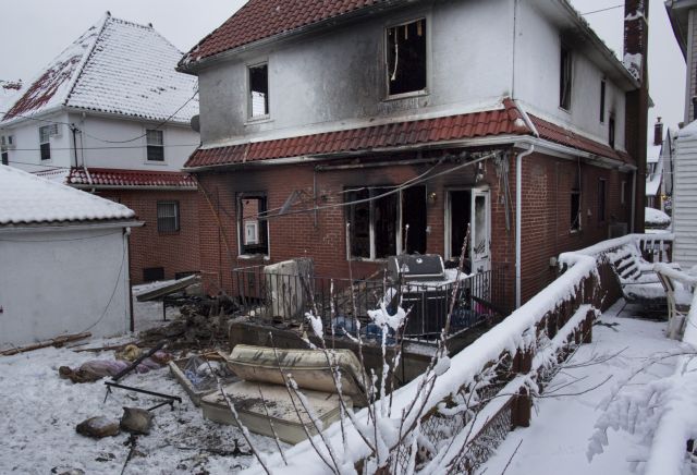 ΗΠΑ: Επτά παιδιά έχασαν τη ζωή τους από φωτιά που ξέσπασε σε διαμέρισμα του Μπρούκλιν