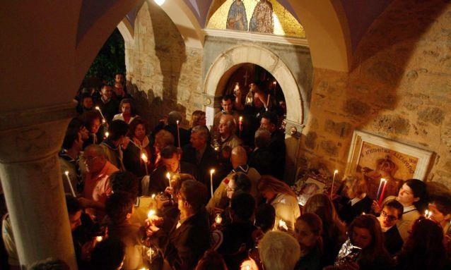 Σε 16 προορισμούς σε όλη την Ελλάδα θα ταξιδέψει το Αγιο Φως