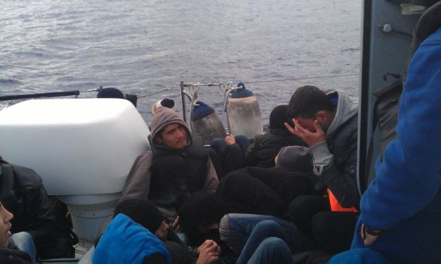 Μπαράζ αφίξεων παράνομων μεταναστών το τελευταίο διήμερο σε ελληνικά νησιά