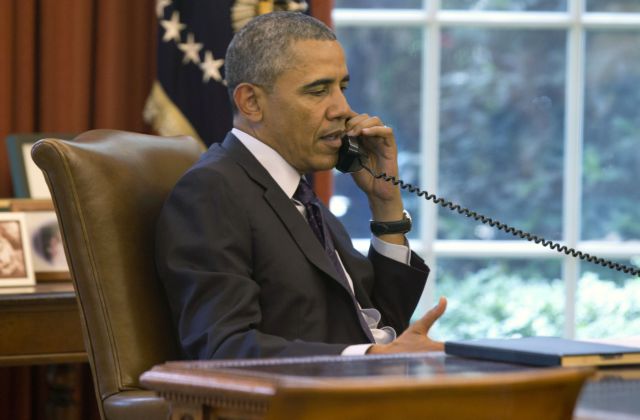ΗΠΑ: Τηλεφωνική επικοινωνία του Μπαράκ Ομπάμα με τον Σουλτάνο του Ομάν για τη συμφωνία με το Ιράν
