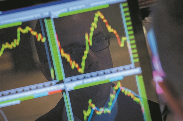 Διατηρείται το ανοδικό μομέντουμ στο Χρηματιστήριο