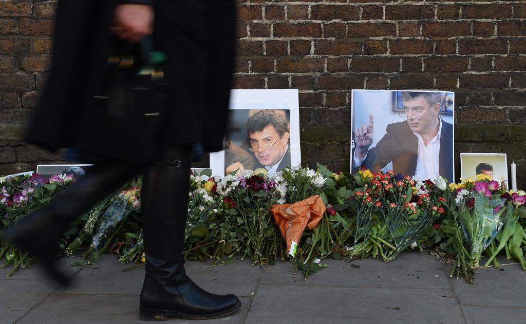 Σαράντα ημέρες μετά τη δολοφονία του Μπόρις Νεμτσόφ, οι Ρώσοι τιμούν τη μνήμη του