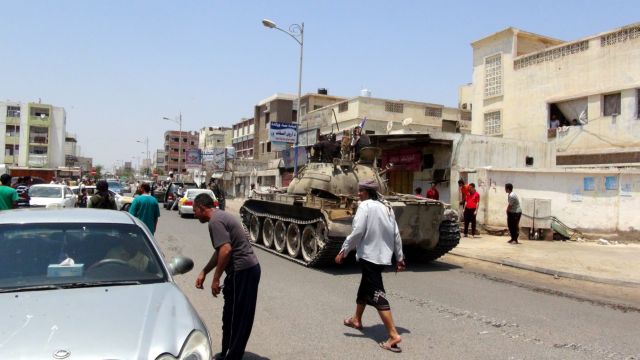 Υεμένη: Οι αντάρτες αποχωρούν από το προεδρικό μέγαρο στο Αντεν