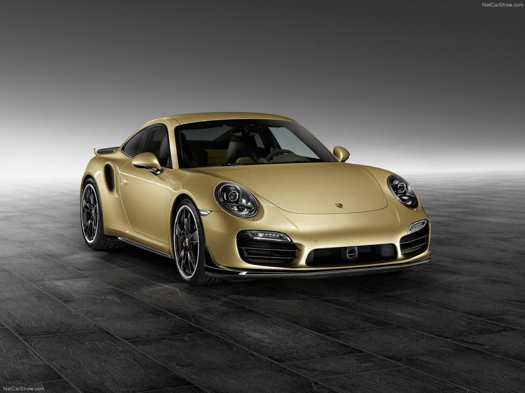 Νέα Porsche 911: Με 407… ατίθασους ίππους