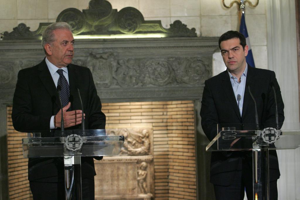 Αβραμόπουλος: «Δεν μπορώ να διανοηθώ την Ελλάδα εκτός ευρωζώνης»