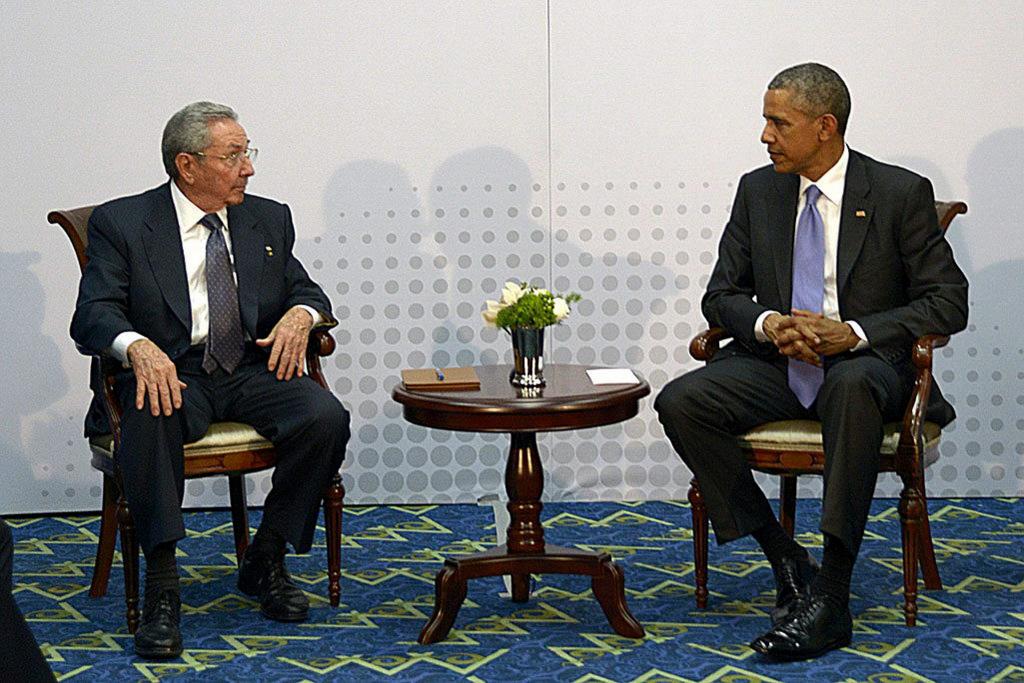 Ο Ομπάμα βγάζει την Κούβα από τον κατάλογο των τρομοκρατών – «δίκαιη» η απόφαση λέει η Αβάνα
