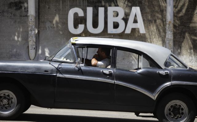 Η Αβάνα χαιρετίζει την πρόθεση Ομπάμα να βγάλει την Κούβα από τη «μαύρη λίστα»