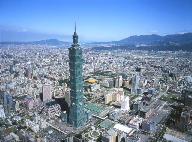 Σεισμός 6,8 Ρίχτερ χτύπησε την Ταϊβάν