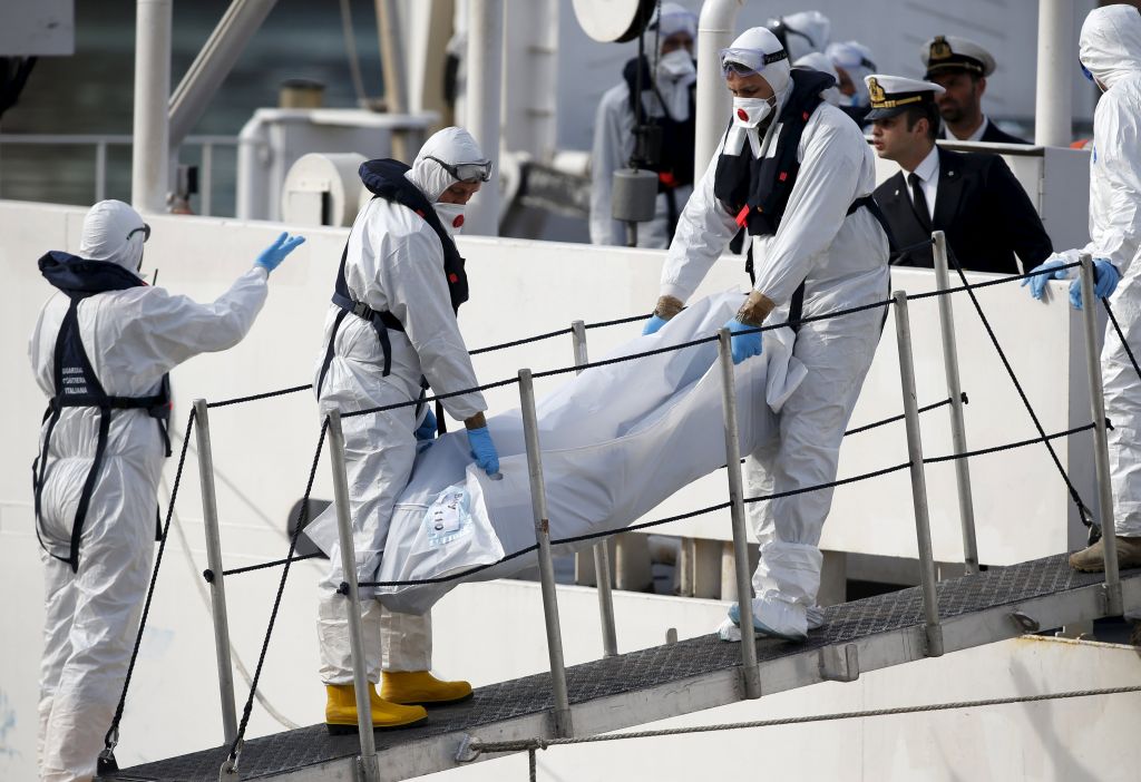 Μαρτυρία-σοκ για την τραγωδία στη Μεσόγειο: «Ημασταν 950 στο καράβι»