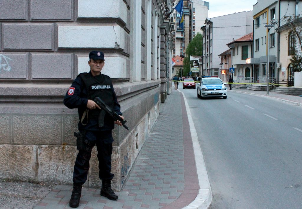 Επίθεση ενόπλου σε αστυνομικό τμήμα στη Βοσνία