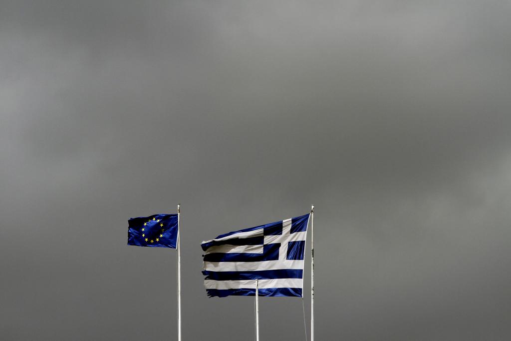 Reuters: «Εάν η Ελλάδα πέσει, κανένας δεν θέλει να αφήσει τα αποτυπώματά του στο φονικό όπλο»