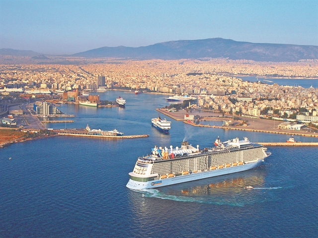 Αρχαιολογικός χώρος ο μισός Πειραιάς