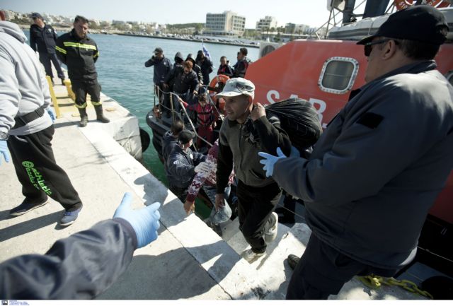 Μπαράζ αφίξεων παράνομων μεταναστών-προσφύγων το τελευταίο τριήμερο σε ελληνικά νησιά