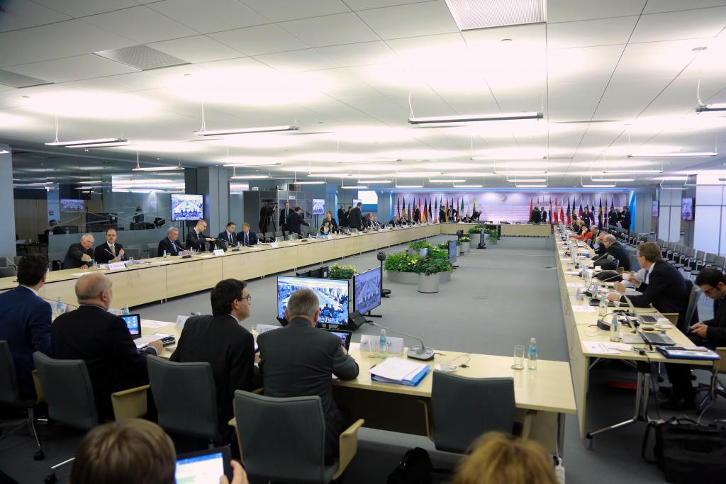 FAZ: «Σημαντικές προσεγγίσεις» στις διαπραγματεύσεις Ελλάδας και πιστωτών