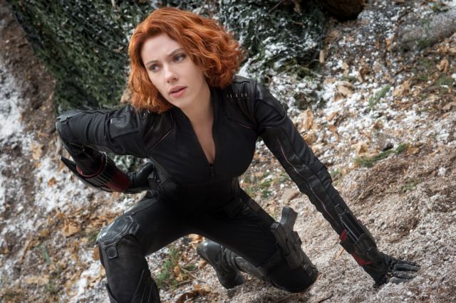 O ρόλος της Γιόχανσον ανάγκασε τον σκηνοθέτη των «Avengers» να βγει από το Twitter