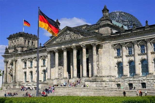 Βερολίνο: «Η θέση μας για τις πολεμικές επανορθώσεις παραμένει ίδια και σαφής»