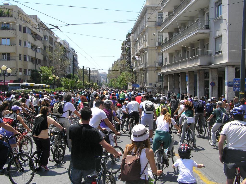Συνάντηση ποδηλατών με τη Ρένα Δούρου για το Μητροπολιτικό Δίκτυο Ποδηλατόδρομων