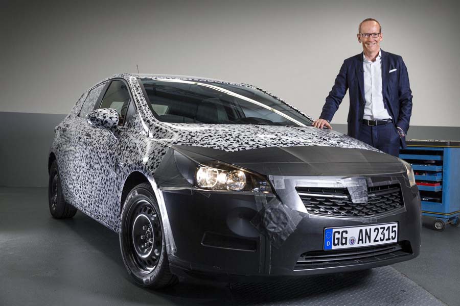 Το πρώτο βίντεο από το καμουφλαρισμένο Opel Astra