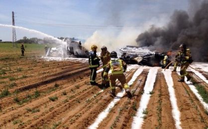 Ισπανία: Στρατιωτικό αεροσκάφος συνετρίβη στο αεροδρόμιο της Σεβίλης