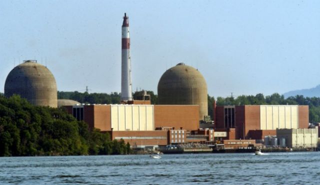 Νέα Υόρκη: Διαρροή πετρελαίου στον ποταμό Χάντσον ύστερα από έκρηξη σε πυρηνικό εργοστάσιο