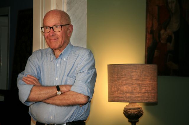 Γιώργος Παπαστεφάνου: Ενα τζουκμπόξ με χίλια τραγούδια στο YouTube