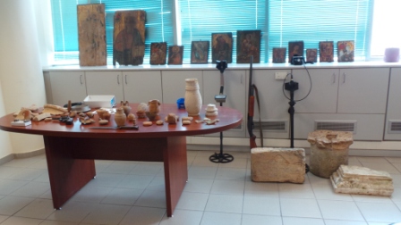 Αρχαιολογικός θησαυρός στα χέρια τριών κατοίκων της Γόρτυνας Ηρακλείου