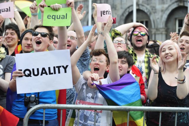 Ο «ιρλανδικός άνεμος» του γκέι γάμου πνέει στην Ευρώπη, με πρώτο το Βερολίνο