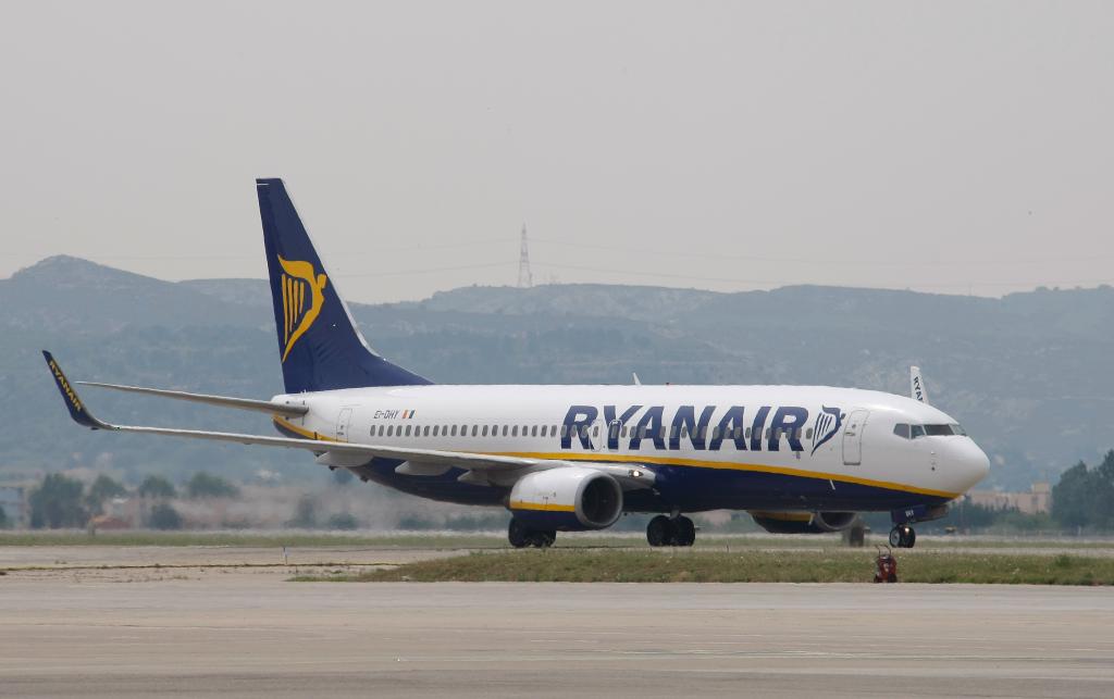 Η Ryanair έγινε ο δεύτερος μεγαλύτερος αεροπορικός «παίκτης» στο αεροδρόμιο της Αθήνας