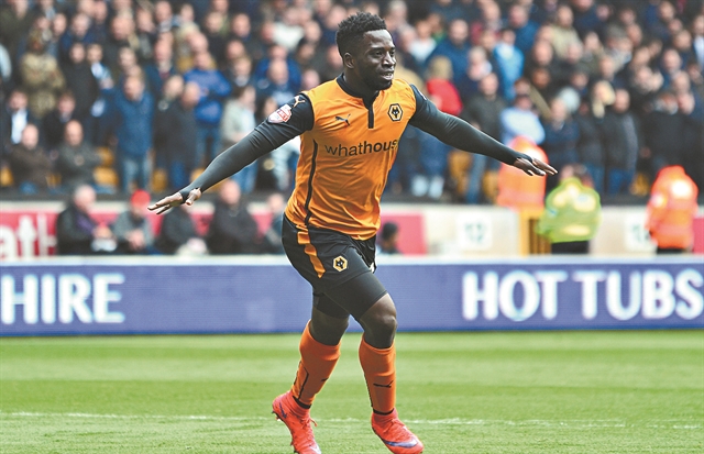 Κοιτάζει τον Ντικό της Χαλ και ελπίζει η ΑΕΚ