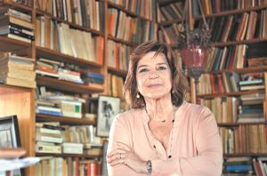 «Η πολιτική ορθότητα αφυδατώνει το γέλιο»