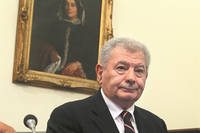 «Εσβησε» στη θάλασσα ο Σήφης Βαλυράκης